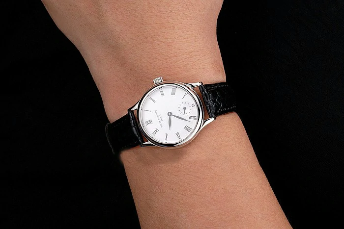 Patek Philippe Calatrava White Dial Roman Numerals Stainless Steel Case Black Leather Strap new121943