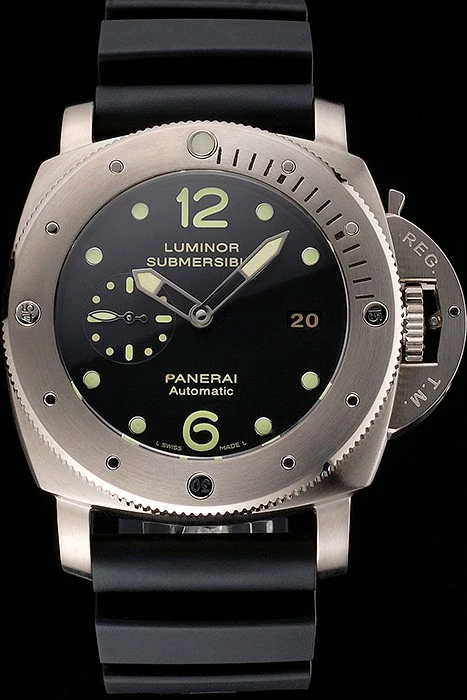 Panerai Luminor Submersible Black Dial Stainless Steel Case Black Rubber Strap new122096
