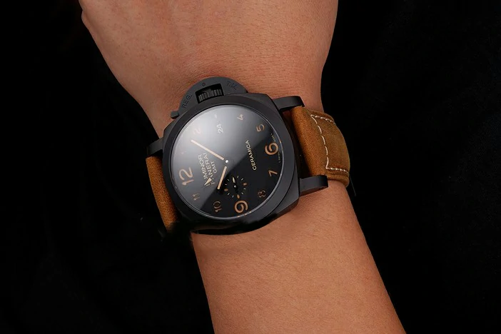 Panerai Luminor GMT Ceraica Black Dial Black Case Brown Leather Strap new122101