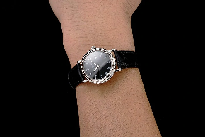 Patek Philippe Calatrava Black Dial Roman Numerals Double Ribbed Bezel Stainless Steel Case Black Leather Strap new122472