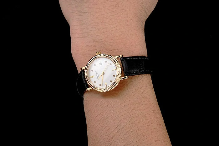 Patek Philippe Calatrava White Dial Diamond Hour Marks Double Ribbed Bezel Gold Case Black Leather Strap new122481