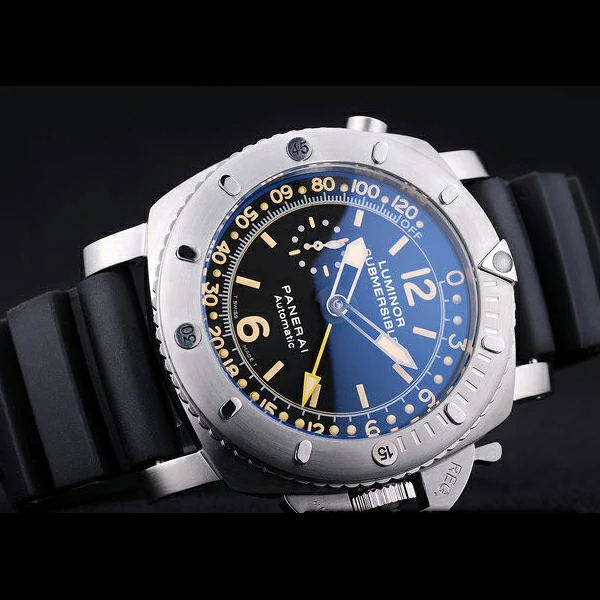 Panerai Luminor Submersible new58534