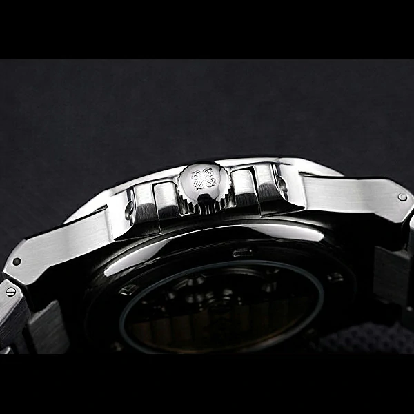 Patek Philippe Nautilus Black Dial Stainless Steel Case new60645