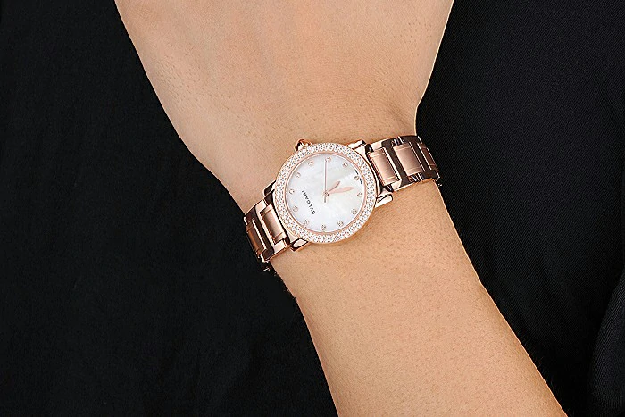 Bvlgari Solotempo White Dial Diamond Bezel Rose Gold Case And Bracelet new120721