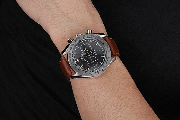 Omega Speedmaster Black Dial Stainless Steel Case Brown Leather Strap new120793