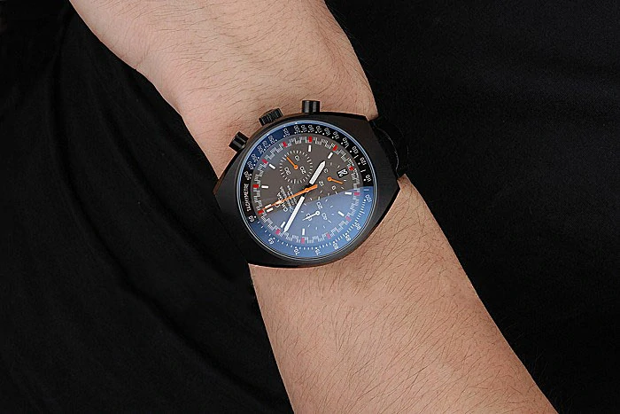 Omega Speedmaster Mark II Black And Red Dial Black Case Black Leather Strap new120797