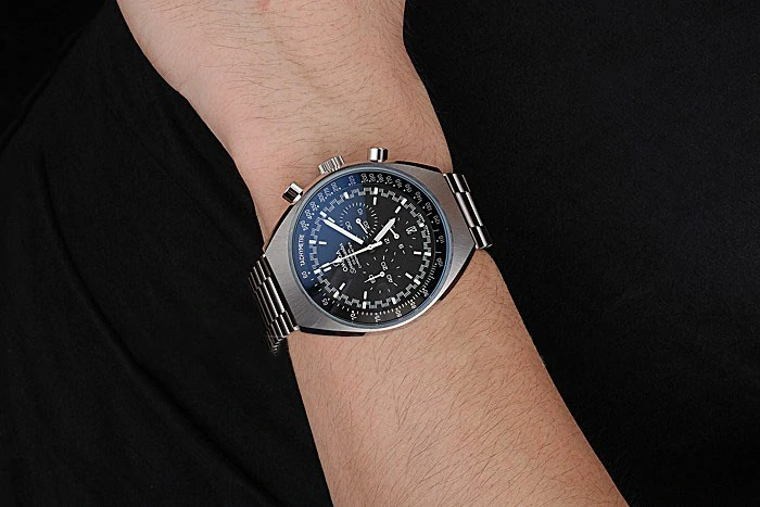 Omega Speedmaster Mark II Black Dial Stainless Steel Case And Bracelet new120801