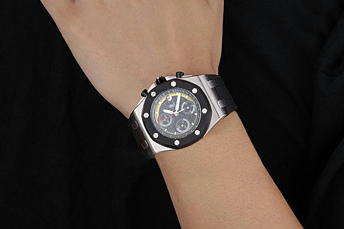 Audemars Piguet Royal Oak Offshore Black And Yellow Dial Stainless Steel Case Black Rubber Strap new120827