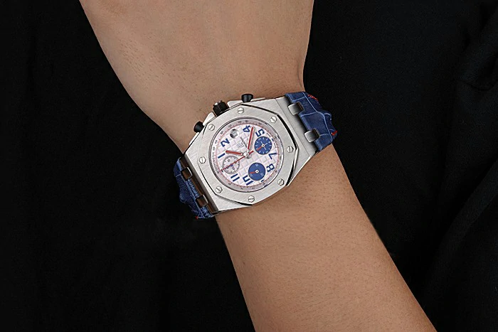 Audemars Piguet Royal Oak Offshore White Dial Stainless Steel Case Blue Leather Strap new120842