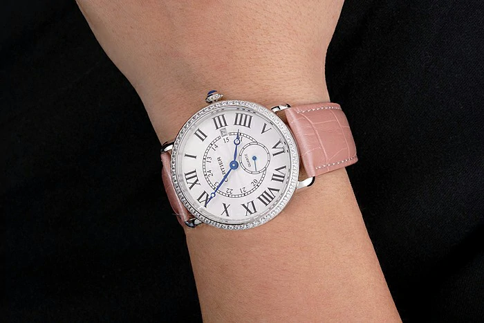 Cartier Ronde Louis Cartier White Dial Stainless Steel Case Diamond Bezel Pink Leather Strap new121530
