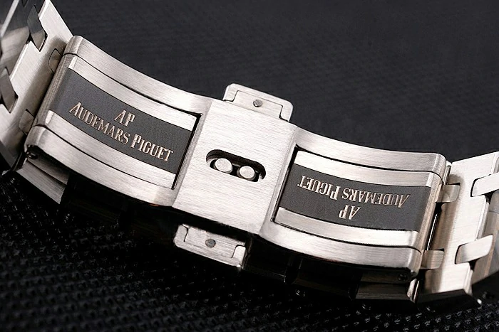 Audemars Piguet Royal Oak White Dial Stainless Steel Case And Bracelet new121560