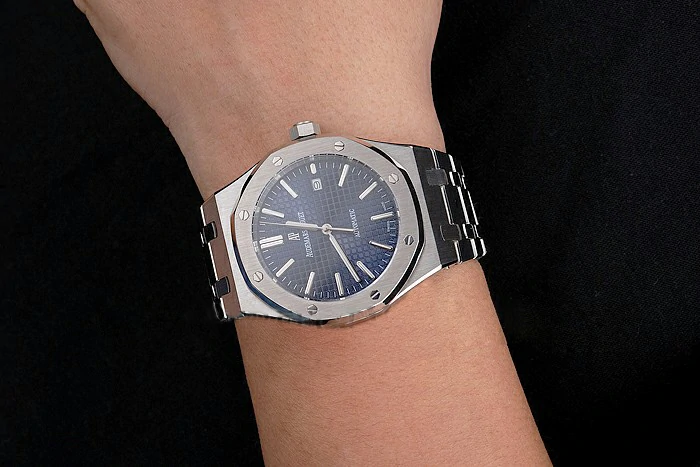 Audemars Piguet Royal Oak Blue Dial Stainless Steel Case And Bracelet new121562
