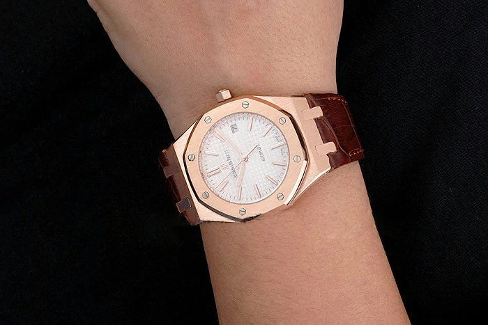 Audemars Piguet Royal Oak White Dial Gold Case Brown Leather Strap new121569