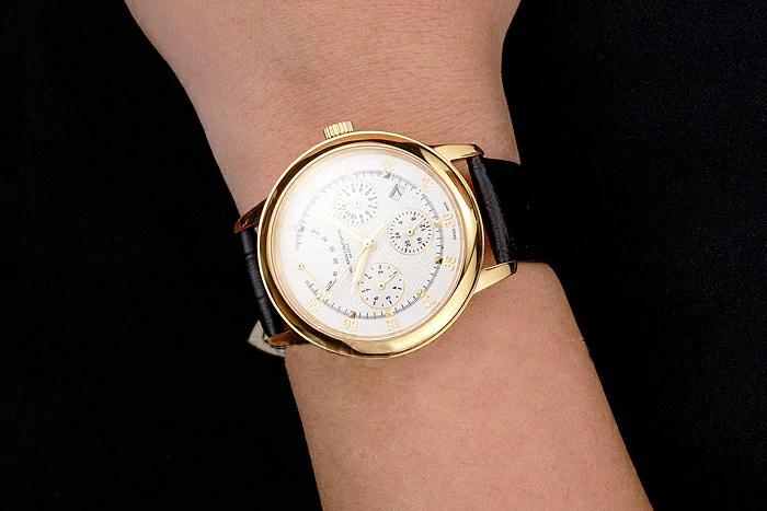 Vacheron Constantin Traditionnelle Power Reserve White Dial Gold Case Black Leather Strap new122012