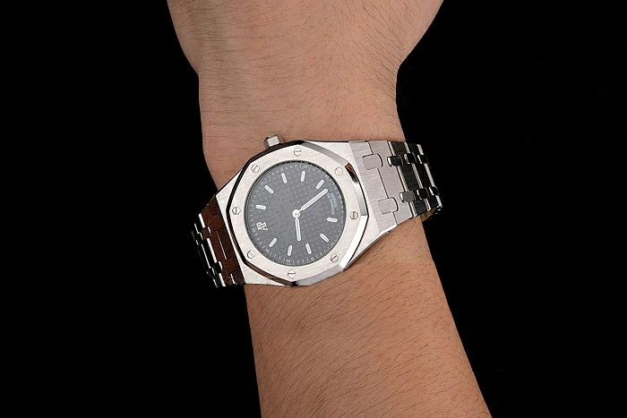 Audemars Piguet Royal Oak Fondation Black Dial Stainless Steel Case And Bracelet new122210