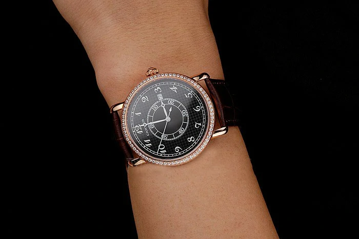 Cartier Ronde Solo Black Dial Diamond Bezel Rose Gold Case Brown Leather Strap new122584