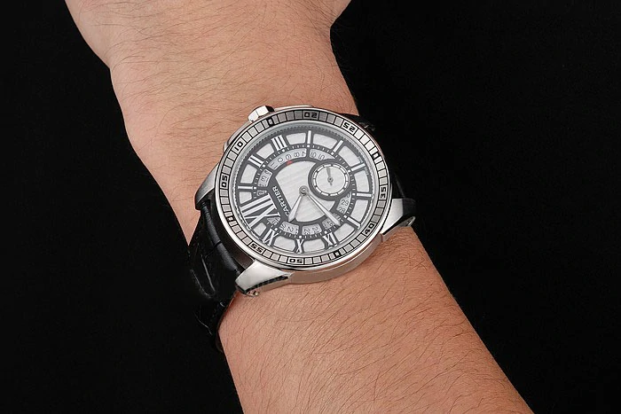 Cartier Calibre De Cartier Small Seconds Black And White Dial Stainless Steel Case Black Leather Strap new122910