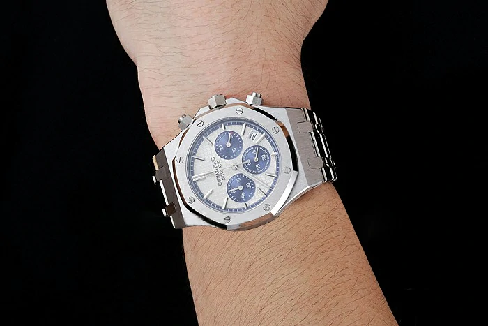 Audemars Piguet Royal Oak Chronograph White And Blue Dial Stainless Steel Bracelet new124873