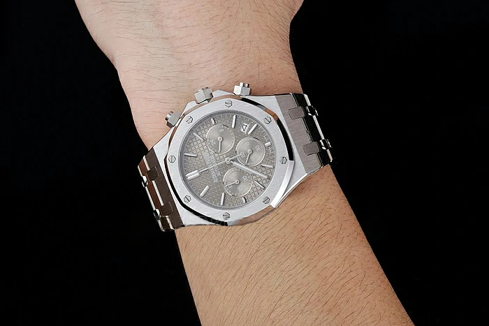 Audemars Piguet Royal Oak Chronograph Grey Dial Stainless Steel Bracelet new124874