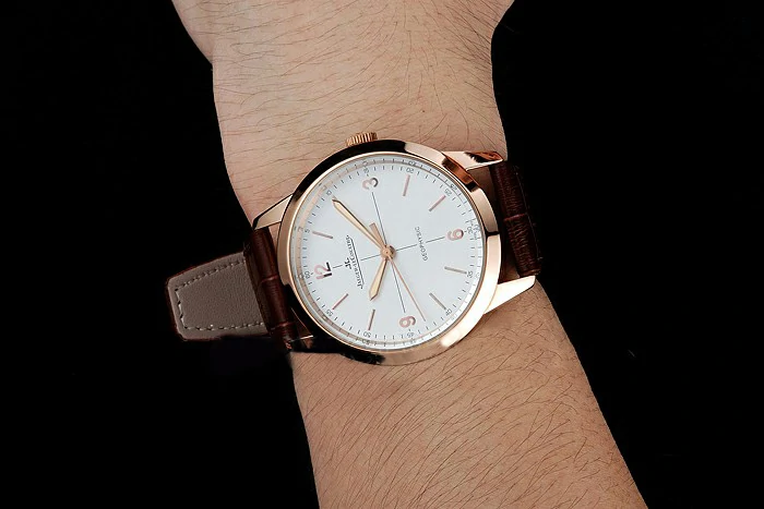 Jaeger LeCoultre Geophysic White Dial Gold Case Brown Leather Bracelet new124885
