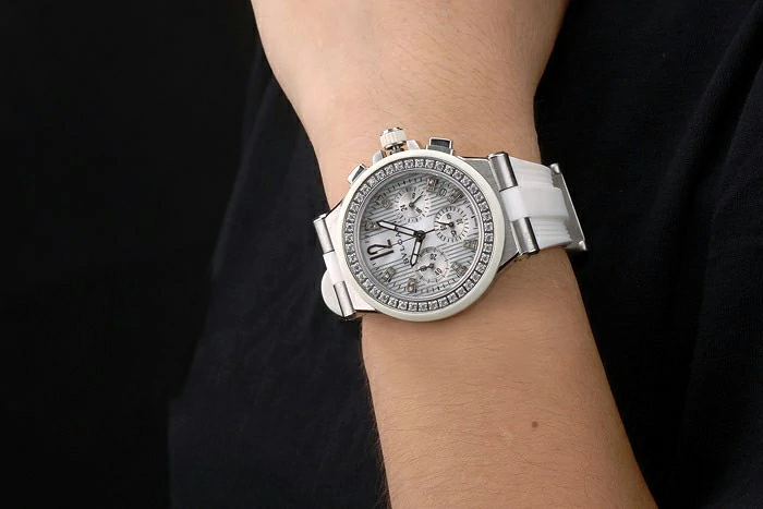 Bvlgari Diagono 36mm White Dial Stainless Steel Case With Diamonds White Rubber Bracelet new56162