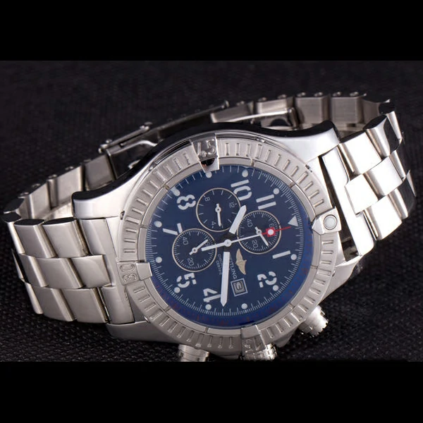 Breitling Avenger new57463