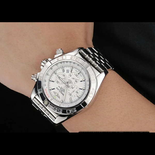 Breitling Chronomat B01 new57470