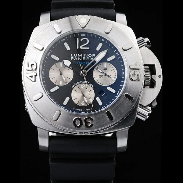 Panerai Luminor Brushed Stainless Steel Case Black Dial Black Rubber Strap new58219