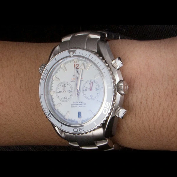 Omega Seamaster Planet Ocean with White Dial and Stainless Steel Band new59464