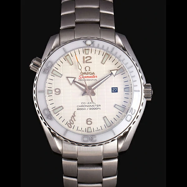 Omega James Bond Skyfall White Dial and White Bezel new59494