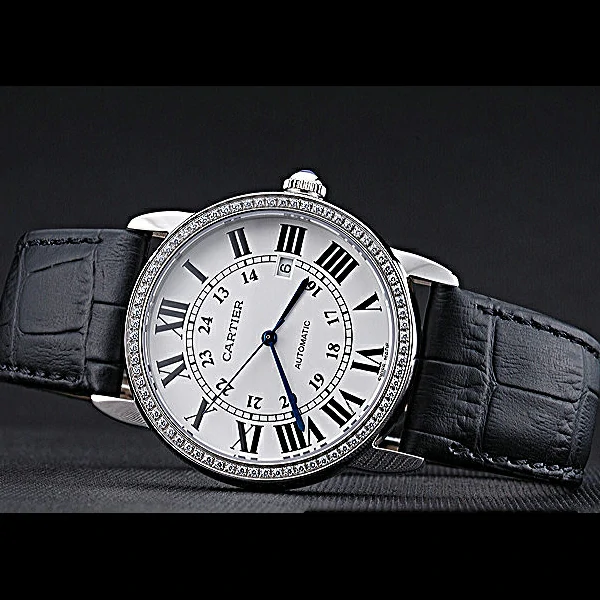 Cartier Ronde Solo Stainless Steel Diamond Case White Dial Roman Numerals new60092