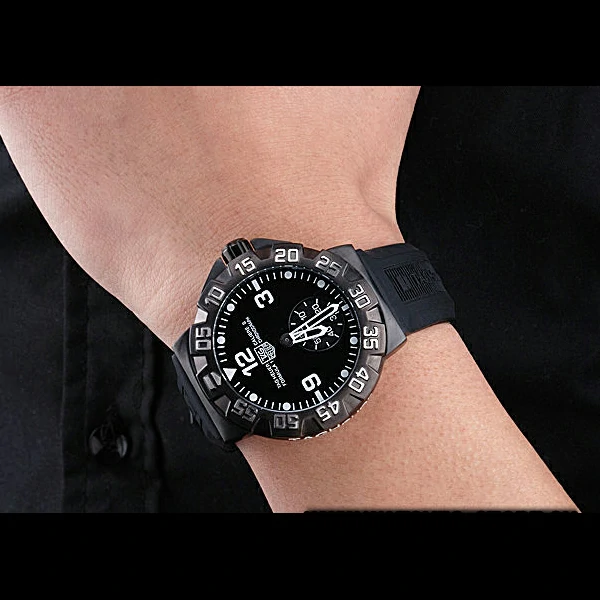Tag Heuer Formula One Grande Date Black Dial Rubber Bracelet new60171