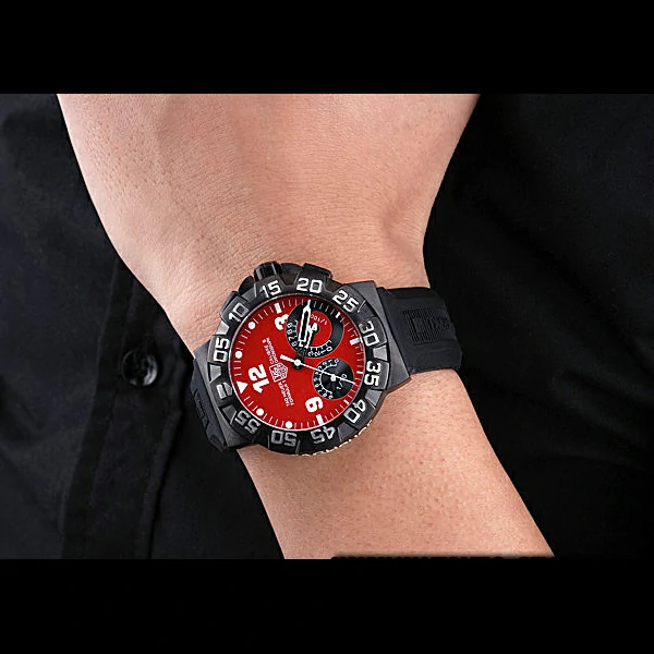 Tag Heuer Formula One Calibre S Red Dial Rubber Bracelet new60179