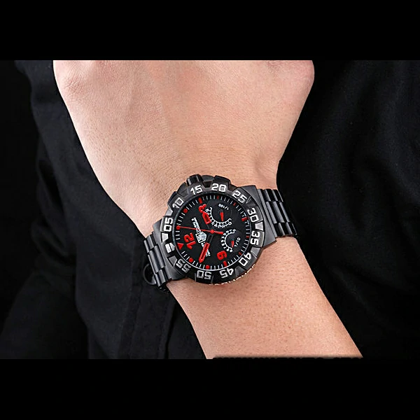 Tag Heuer Formula One Calibre S Black Dial Red Numerals Ion Plated Steinless Steel Bracelet new60195