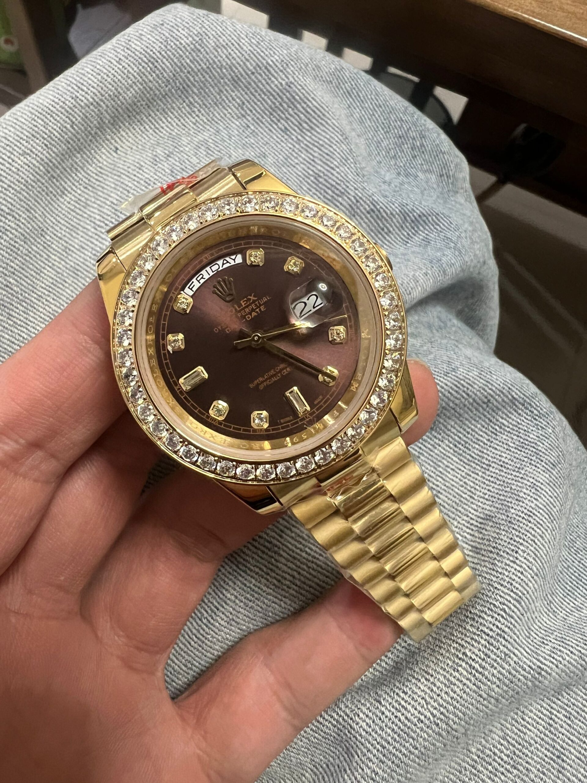 Replica Rolex Day Date Diamond Bezel Yellow Gold 40MM Watch New25005