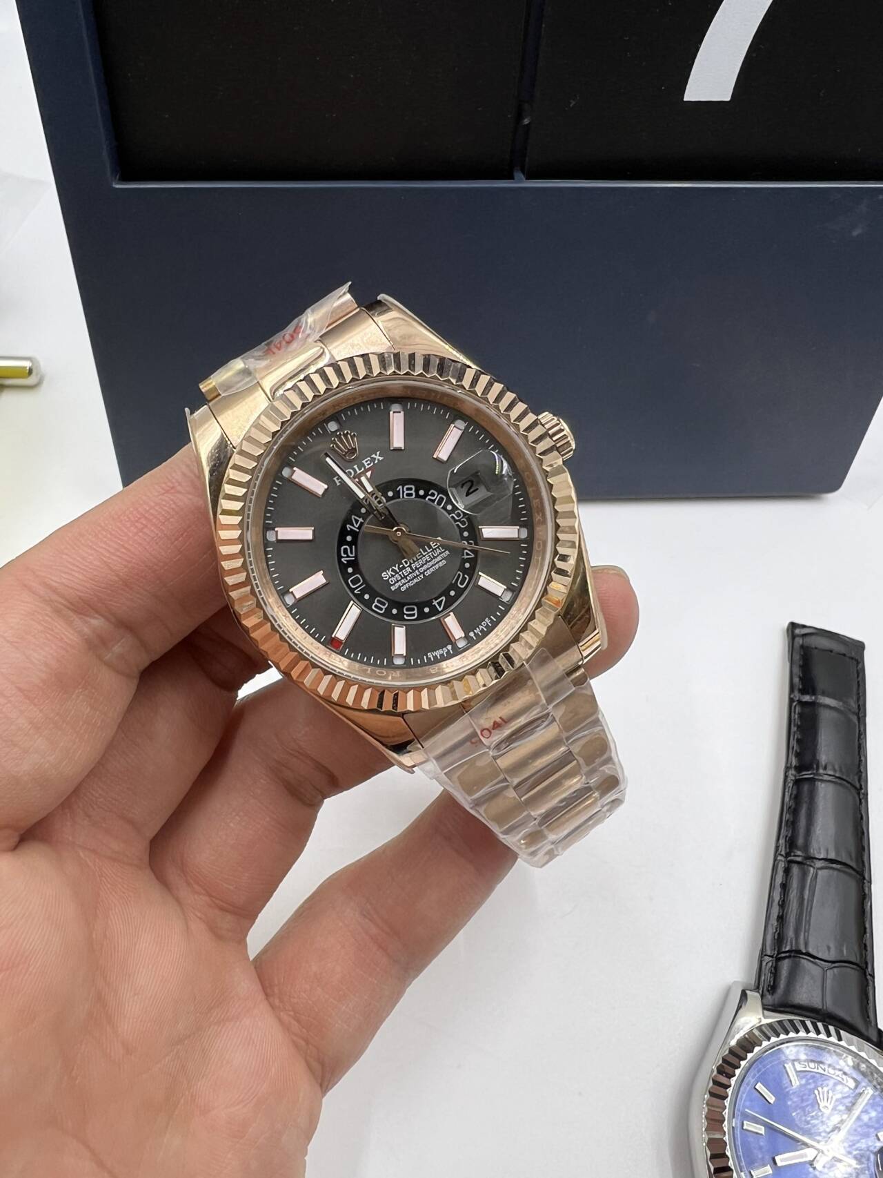 Replica Rolex Sky-Dweller Rhodium Dial Rose Gold 42MM Watch New25022