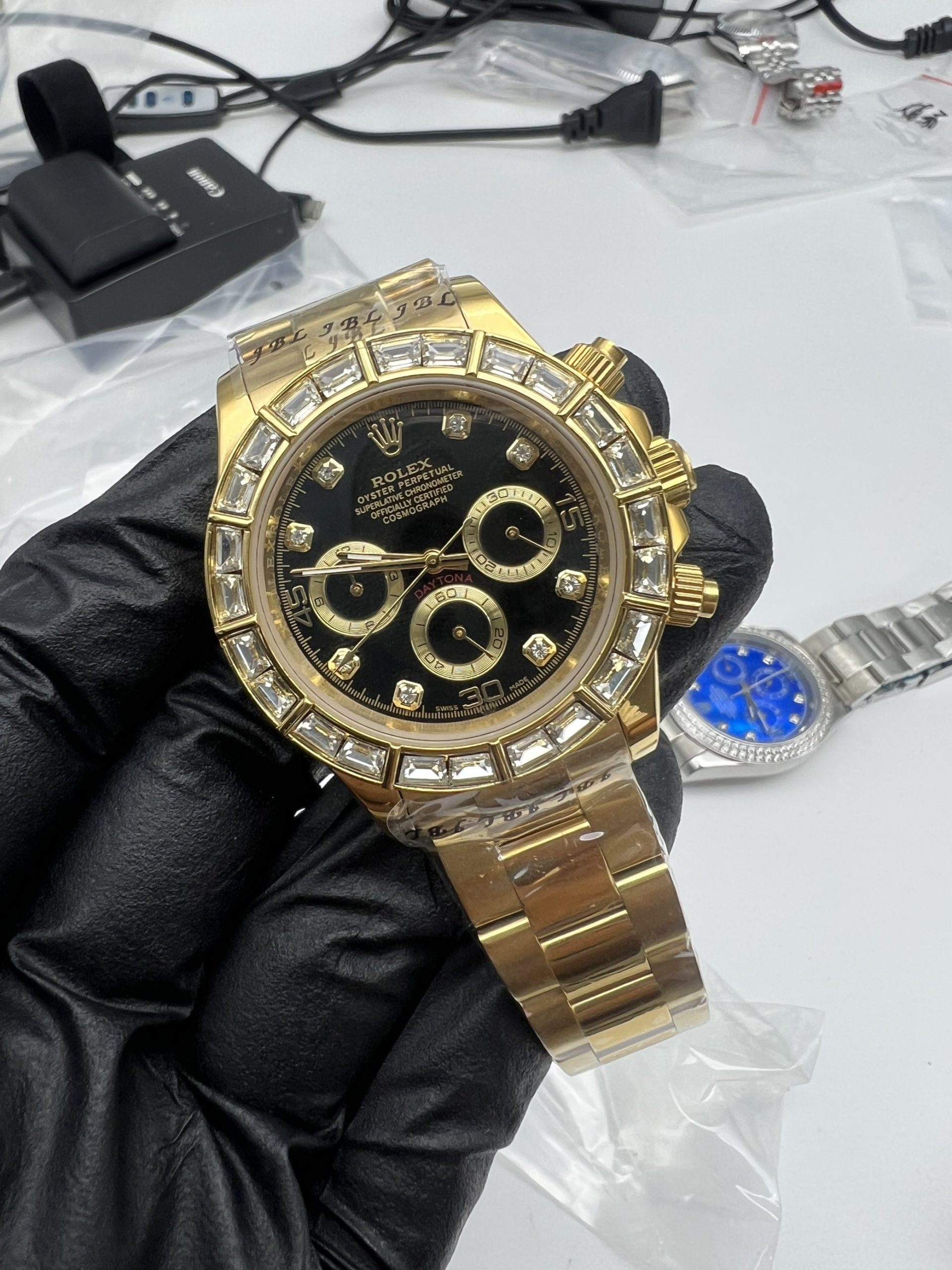 Replica Rolex Daytona Diamond Bezel Black Dial Watch New25035