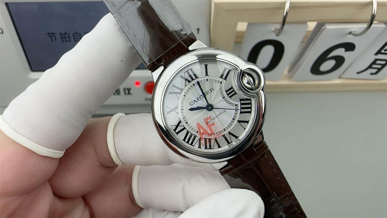 AF Factory Cartier Ballon Bleu Replica – 33mm Quartz with Brown Leather Strap