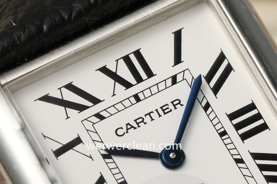 AF Factory Cartier Tank Must Medium Model WSTA0136 Silver Dial 33.7 x 25.5mm Quartz Leather Strap Watch