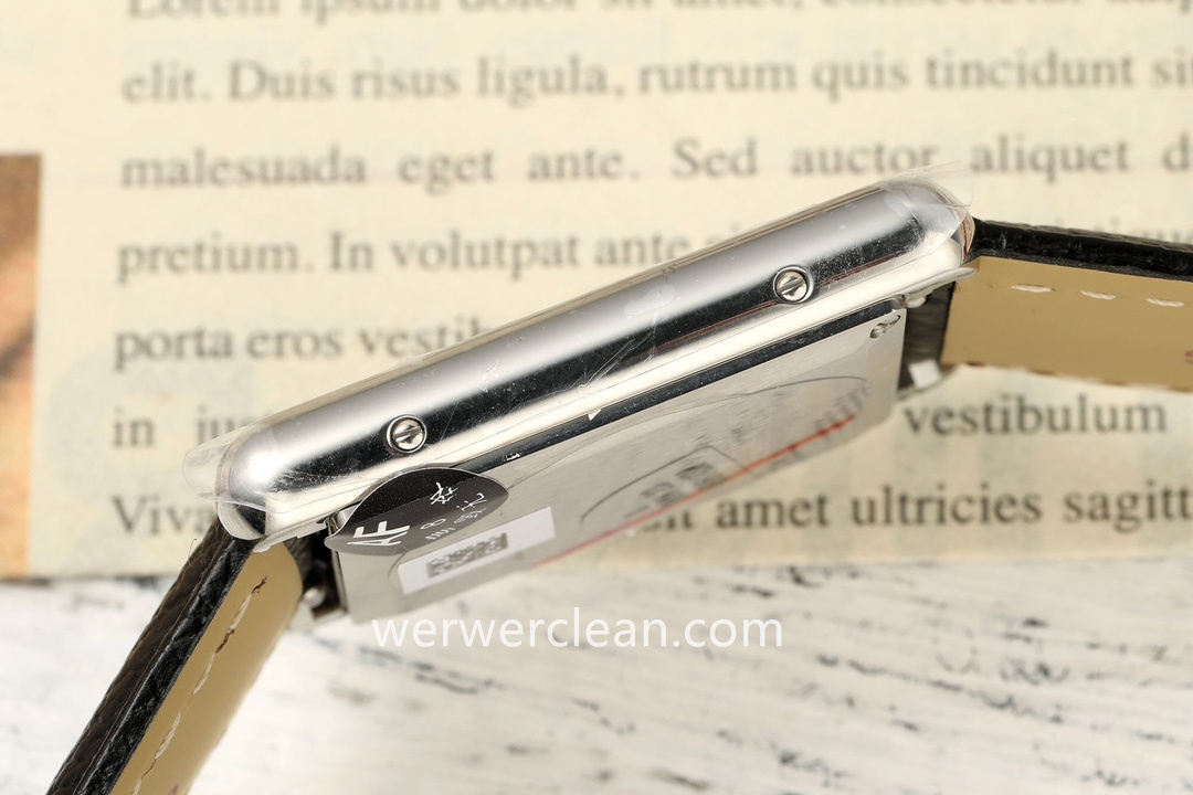 AF Factory Cartier Tank Must Medium Model WSTA0136 Silver Dial 33.7 x 25.5mm Quartz Leather Strap Watch