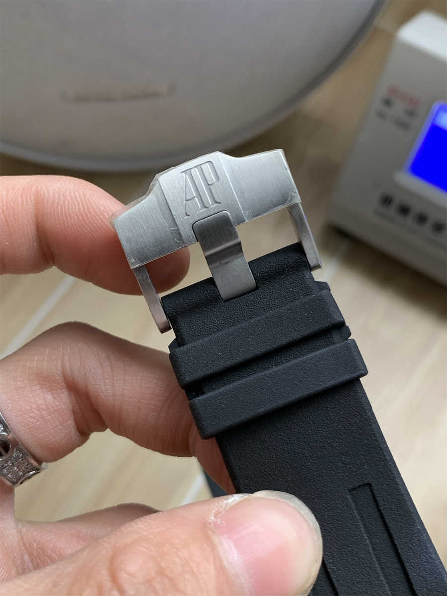 AP 26400IO Replica – APS Factory Royal Oak Offshore Titanium & Ceramic Chronograph