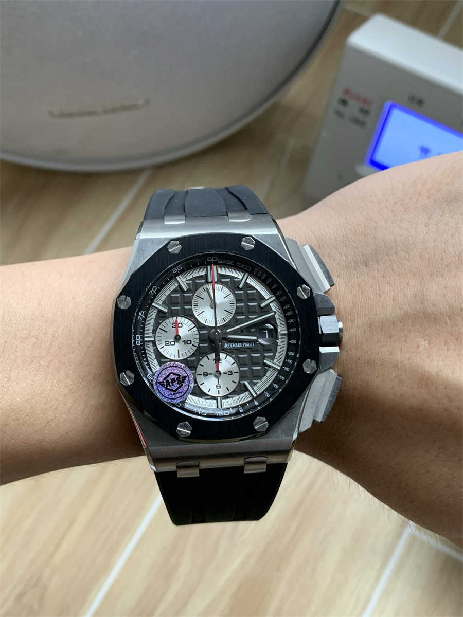 AP 26400IO Replica – APS Factory Royal Oak Offshore Titanium & Ceramic Chronograph