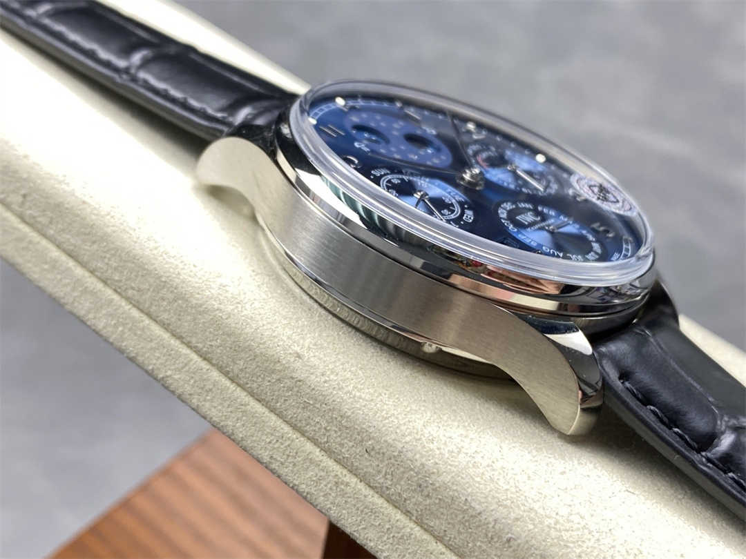 APS Factory IWC Portuguese Perpetual Calendar Replica – 44.2mm Luxury Automatic Watch in Premium 18K Finish