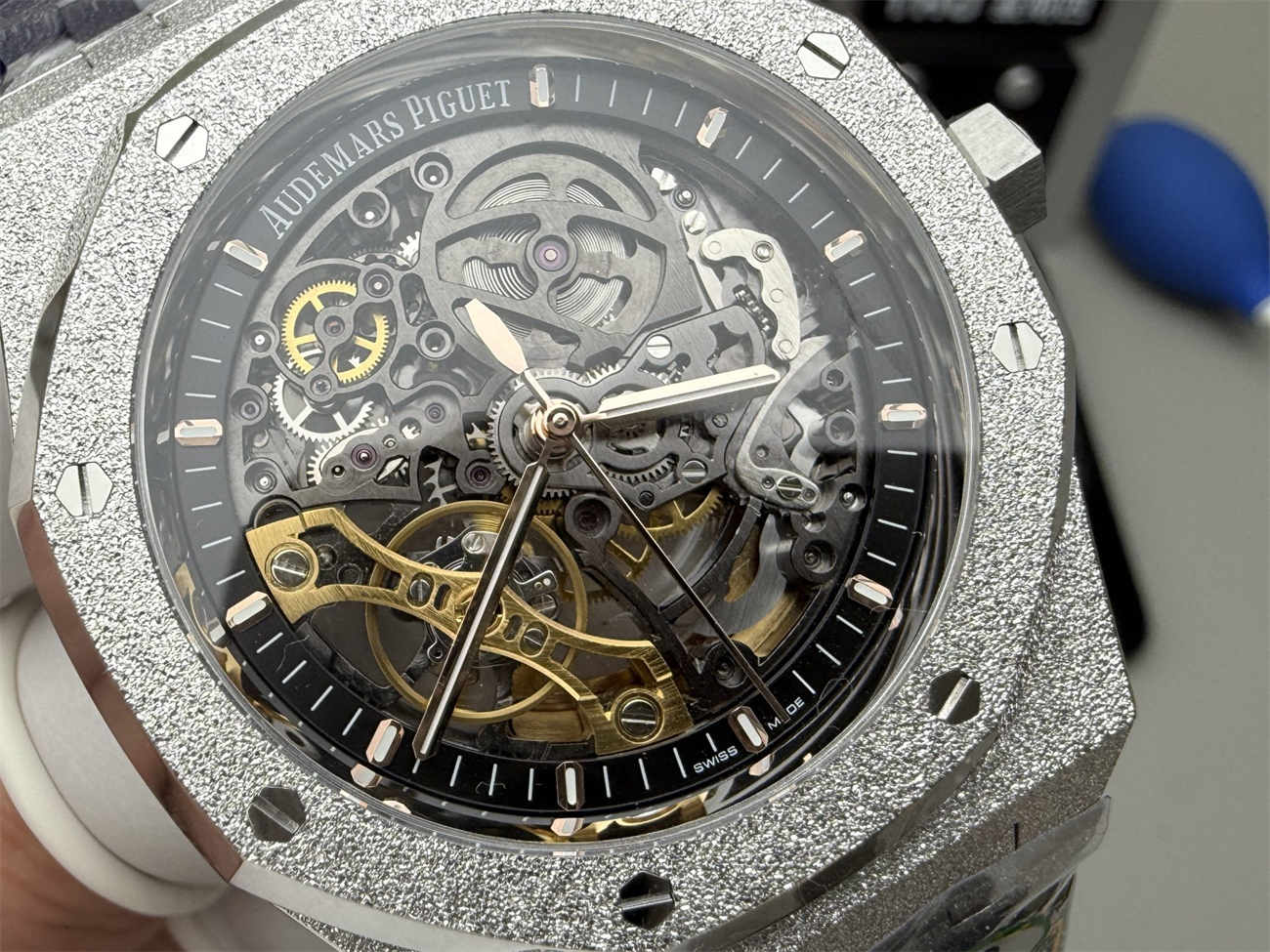 Audemars Piguet 15407 Frosted Gold Replica