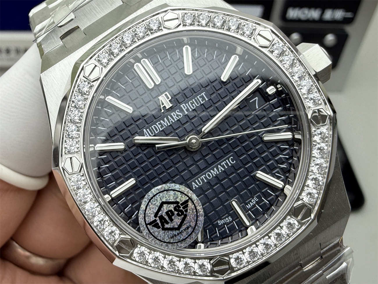 Audemars Piguet 15451 Royal Oak 37mm Blue Dial Replica Watch – Diamond Bezel Luxury Steel Sports Model