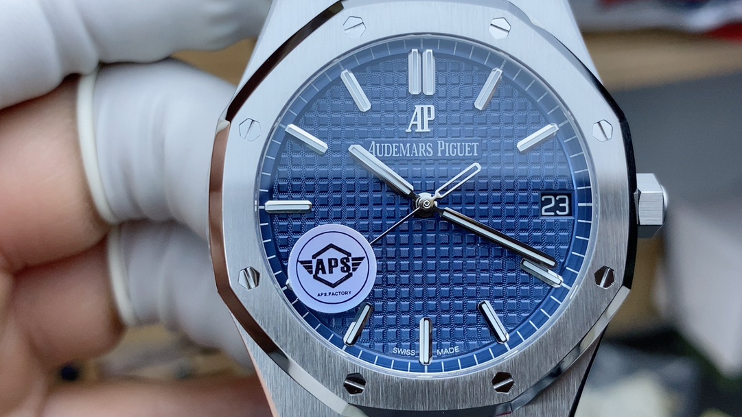 Audemars Piguet 15500 Blue – Premium APS Factory Royal Oak Replica