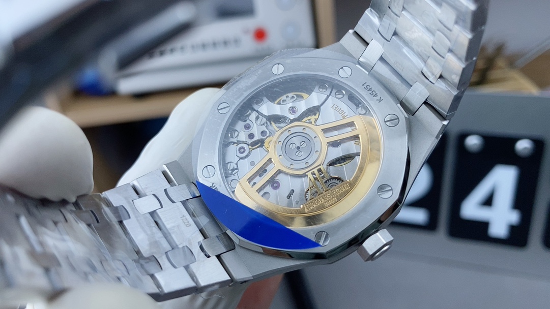 Audemars Piguet 15500 Blue – Premium APS Factory Royal Oak Replica