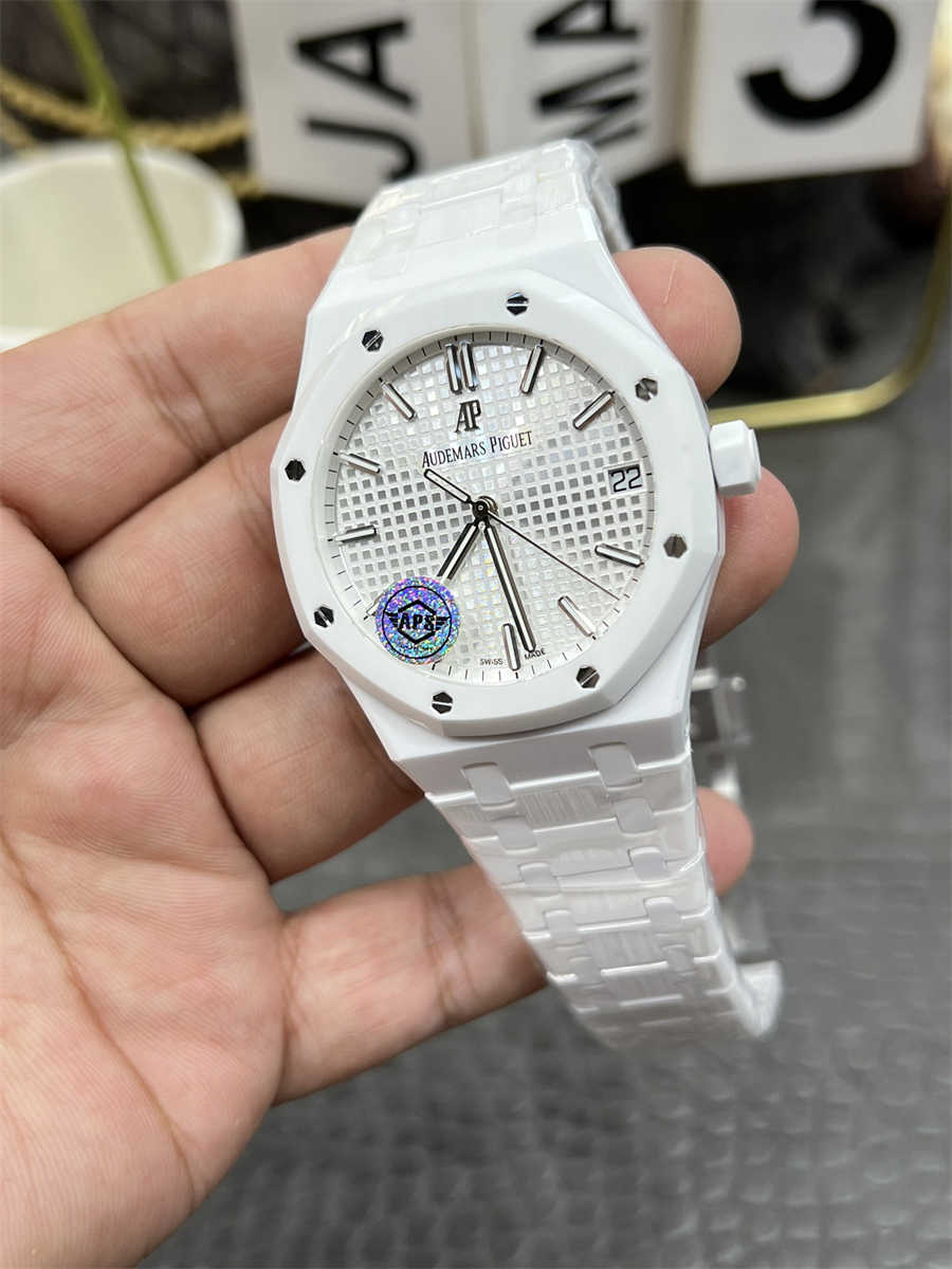 Audemars Piguet 15500 Replica White Ceramic Mod by APS Factory – Full Custom Edition Review (2025)
