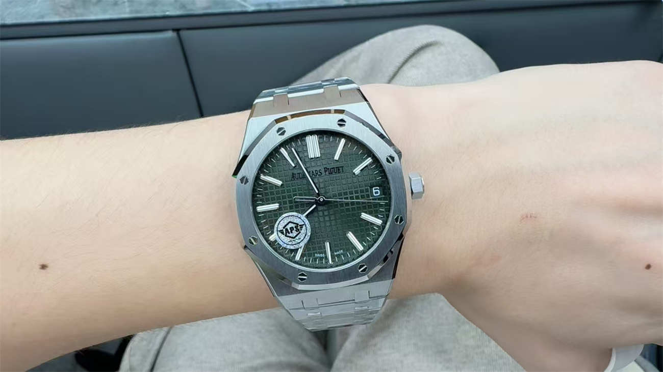 Audemars Piguet 15510 Green — APS Factory Royal Oak 41mm Stainless Steel Superclone