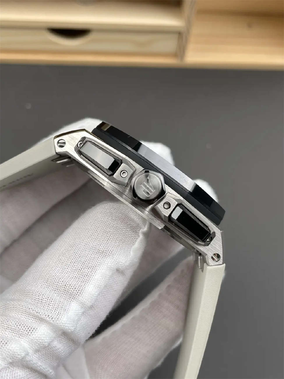 Audemars Piguet Royal Oak Replica – Precision Craftsmanship and Iconic Design
